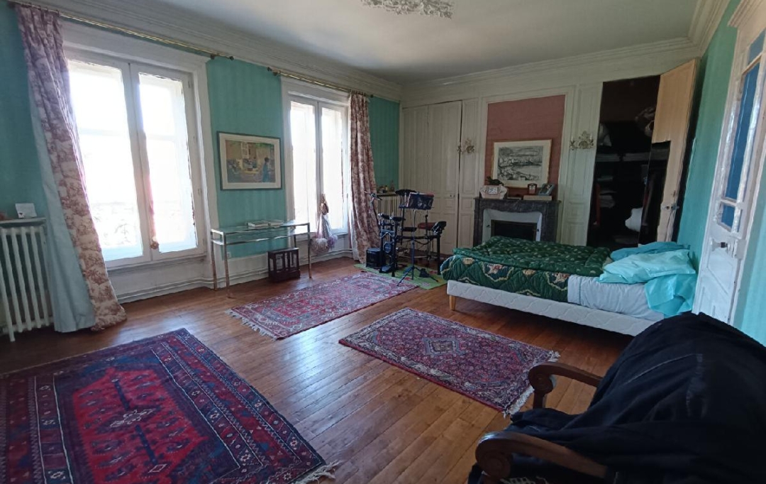 VALOIS IMMOBILIER : Maison / Villa | AIXE-SUR-VIENNE (87700) | 278 m2 | 367 500 € 