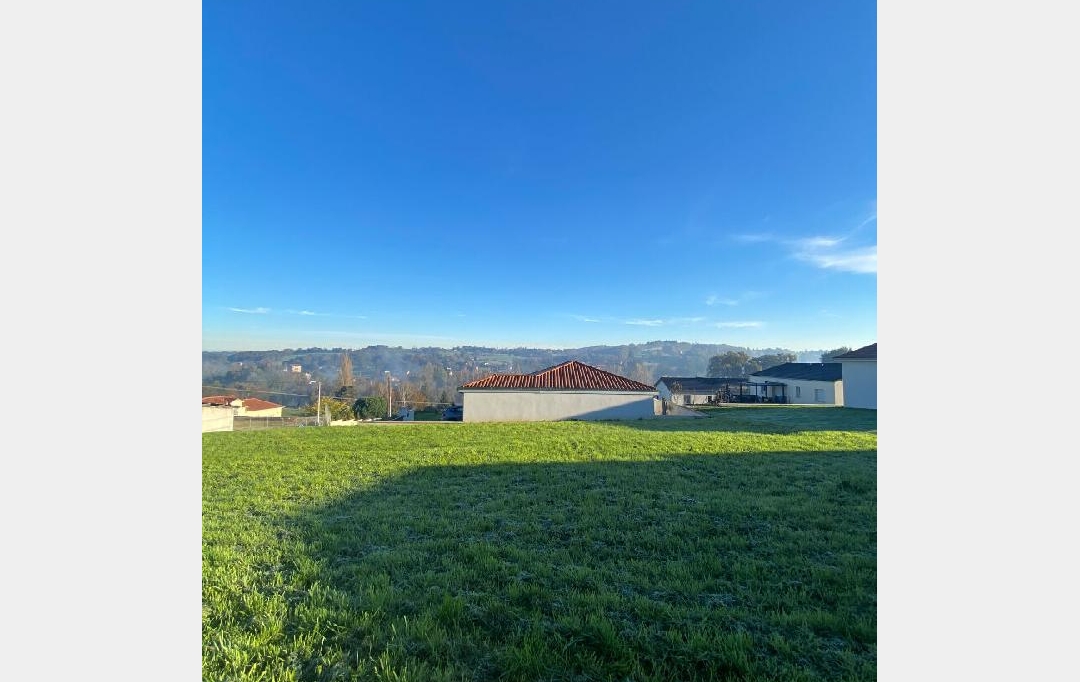 VALOIS IMMOBILIER : Terrain | AIXE-SUR-VIENNE (87700) | 643 m2 | 60 775 € 